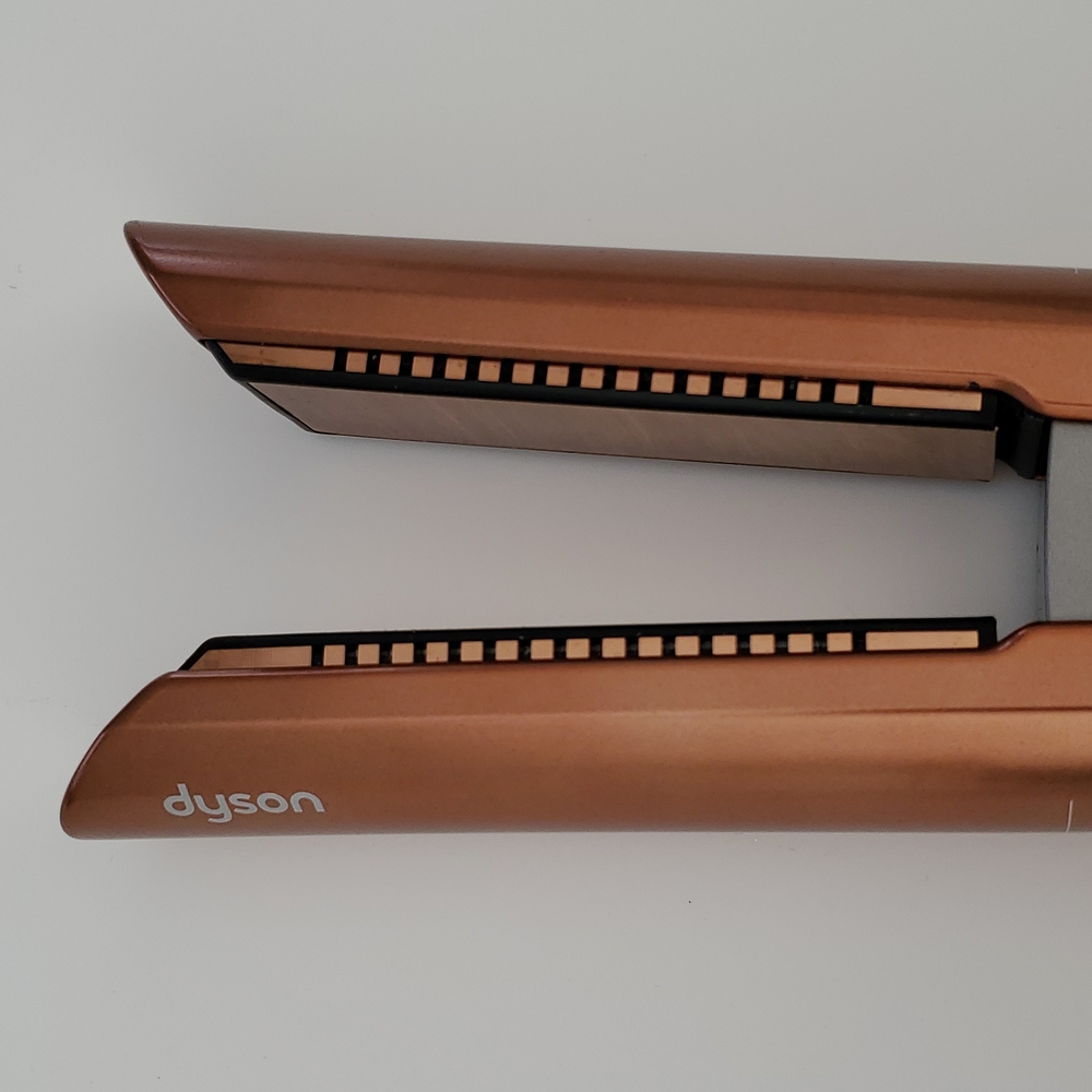 Dyson Copper Hair Straightener - Picture 4 of 6